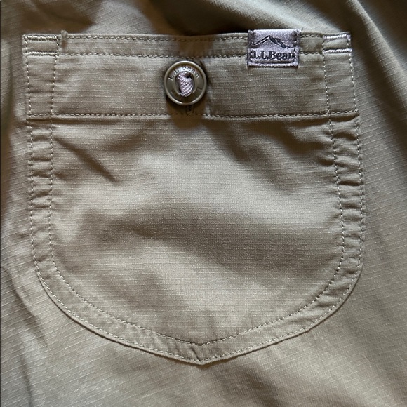 L.L. BEAN | Women's Vista Camp Pants, Straight-Leg Cargo in Thyme - Picture 9 of 16